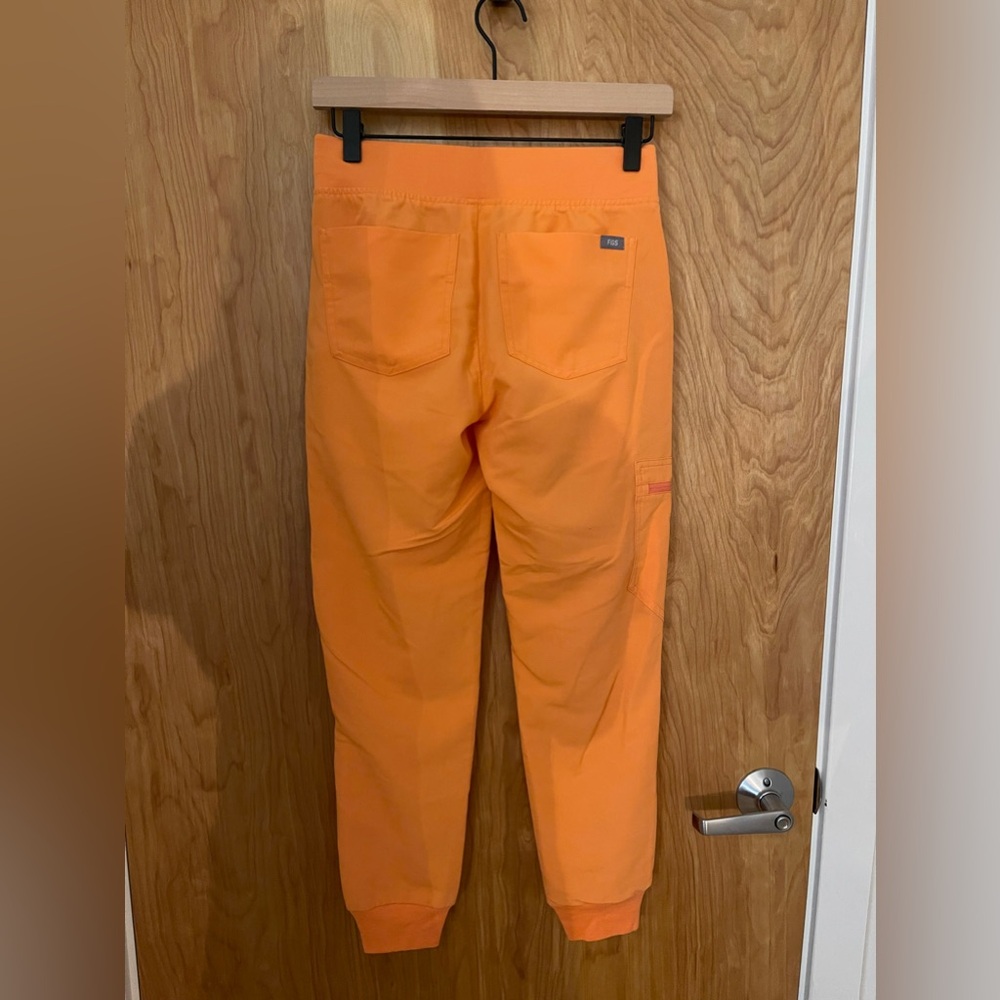 FIGS Zamora Jogger Scrub Pants size XXS petite - Picture 4 of 5